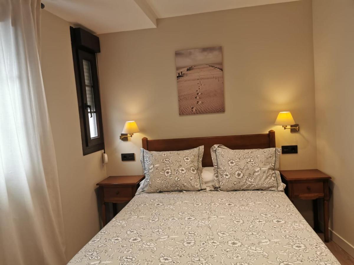 Hotel Arco Navia Exteriör bild