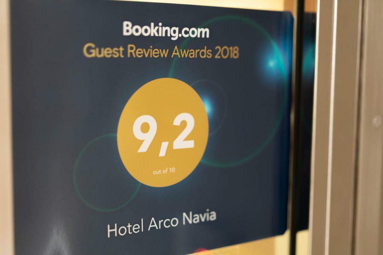 Hotel Arco Navia Exteriör bild